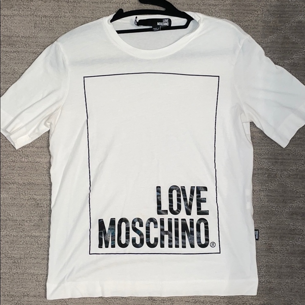 Moschino t shirt